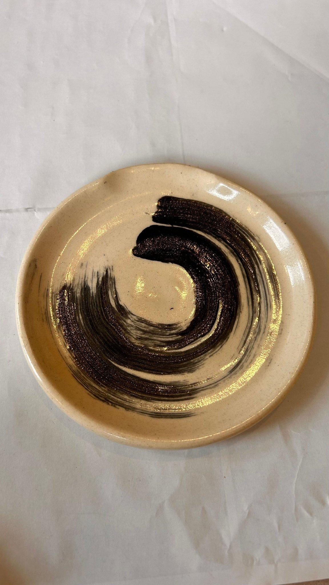 Enso Brushstroke Catch-All Dish, handmade by Madhumita at Studio Mita